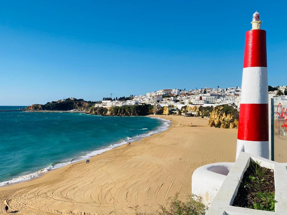 Deluxe Apartment In Albufeira Old Town, 200M Walk To Beach, Pool Parking Zewnętrze zdjęcie